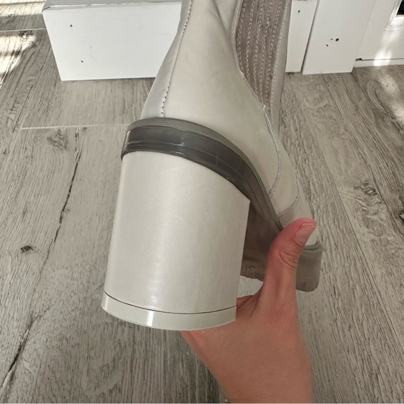 Free People James Ice Leather Chelsea Boots - Picture 8 of 16